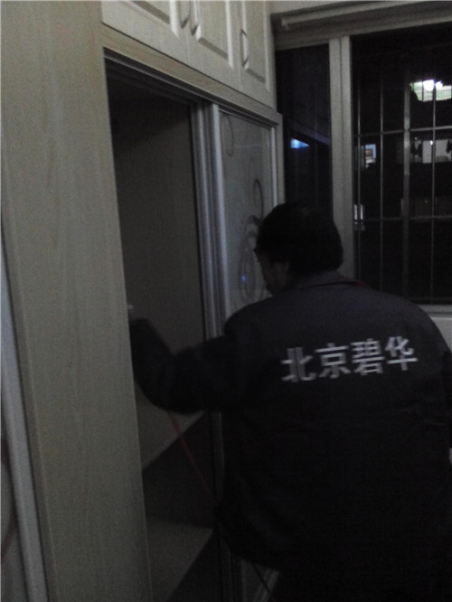 大溪沟某住户施工现场