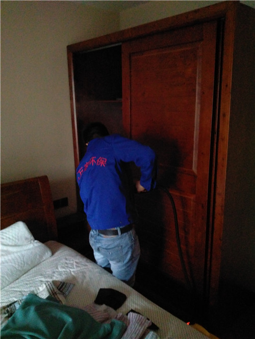 鸳鸯融科海阔天空